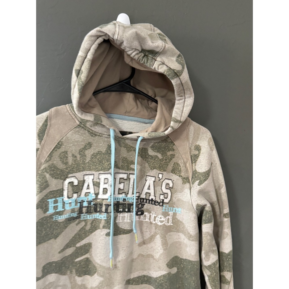 Cabelas Womens Camo Hoodie M Regular Hunted Hunting Graphic Sweatshirt Baby Blue